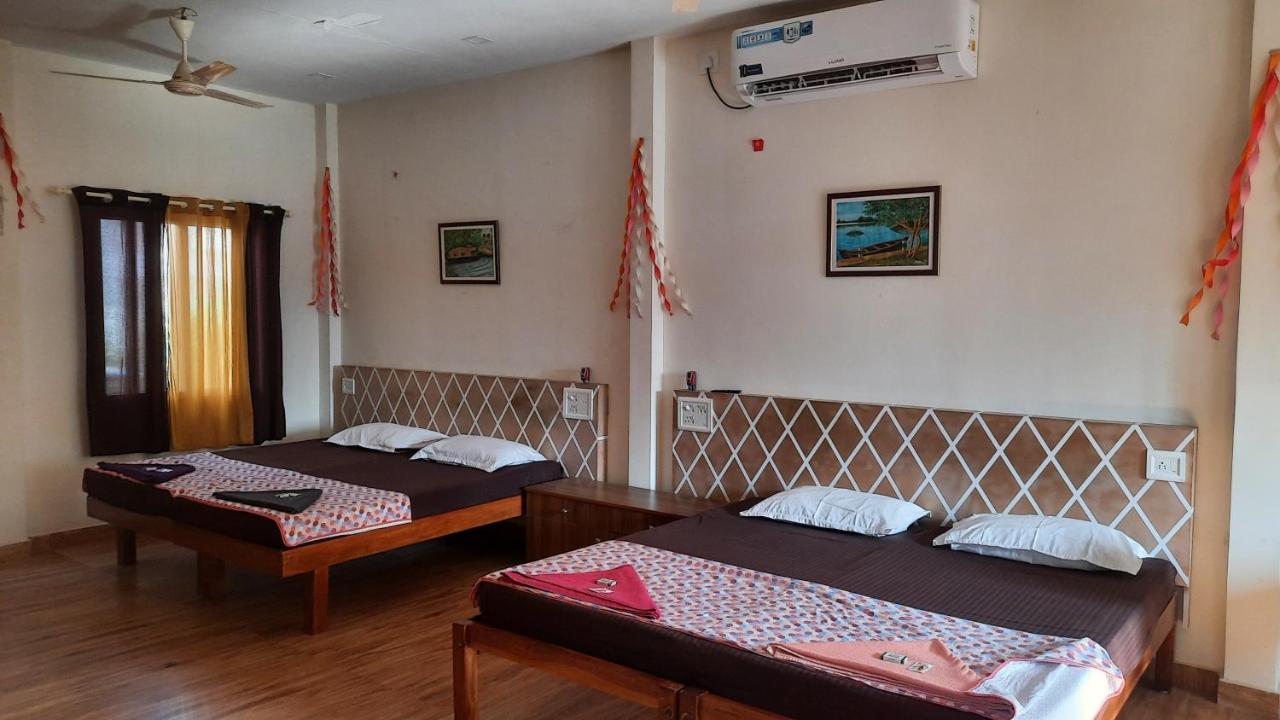 Southcanal Holidays Alappuzha ภายนอก รูปภาพ
