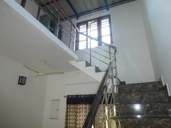 Southcanal Holidays Alappuzha ภายนอก รูปภาพ